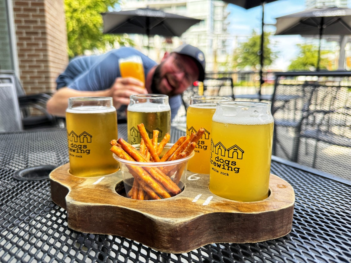 a flight of craft beer at 3 Dogs Brewing in White Rock, BC (photo: Matt Wastradowski)